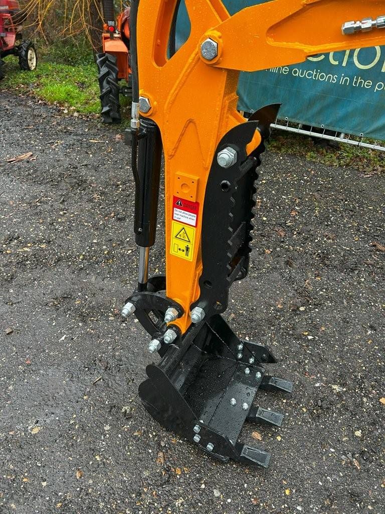Mingraver Beartrac HT10 Diesel 7kW 2024 New with thumb and swing boom