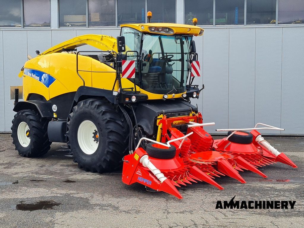 New Holland FR9060 for hemp harvest