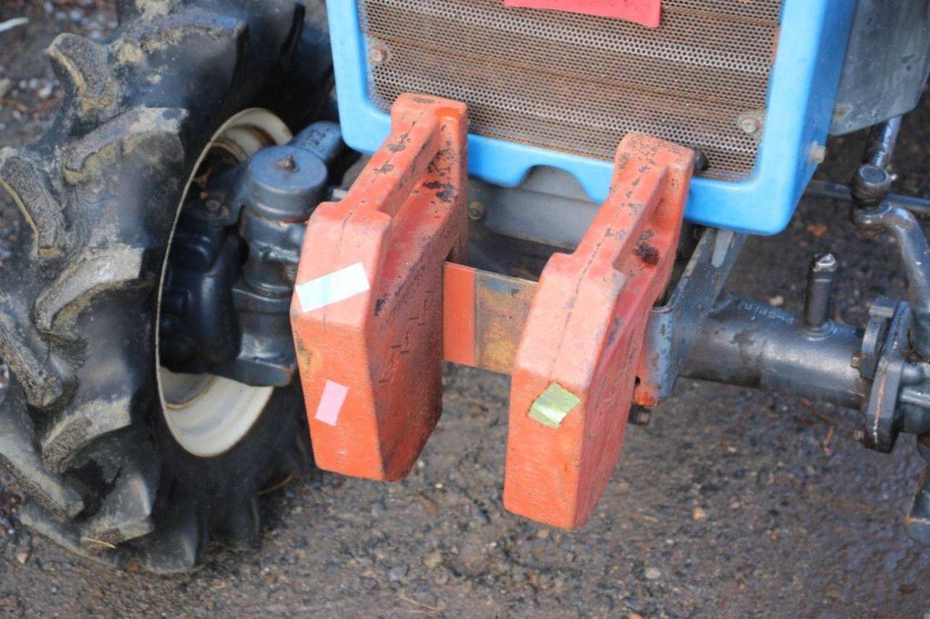 Minitraktor Iseki 155 Diesel 14,6 PS mit Grubber