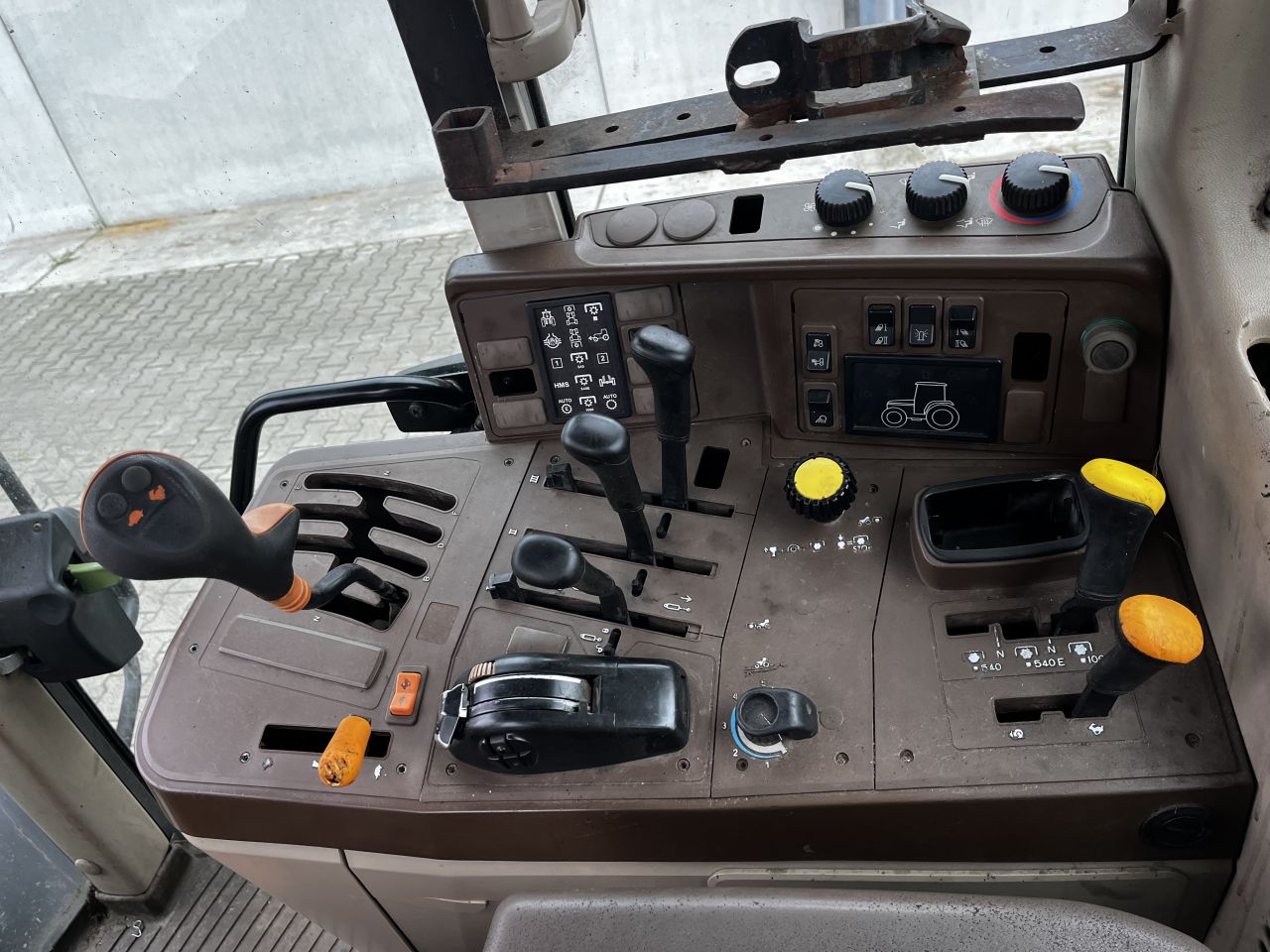 John deere 6120 4wd kruip