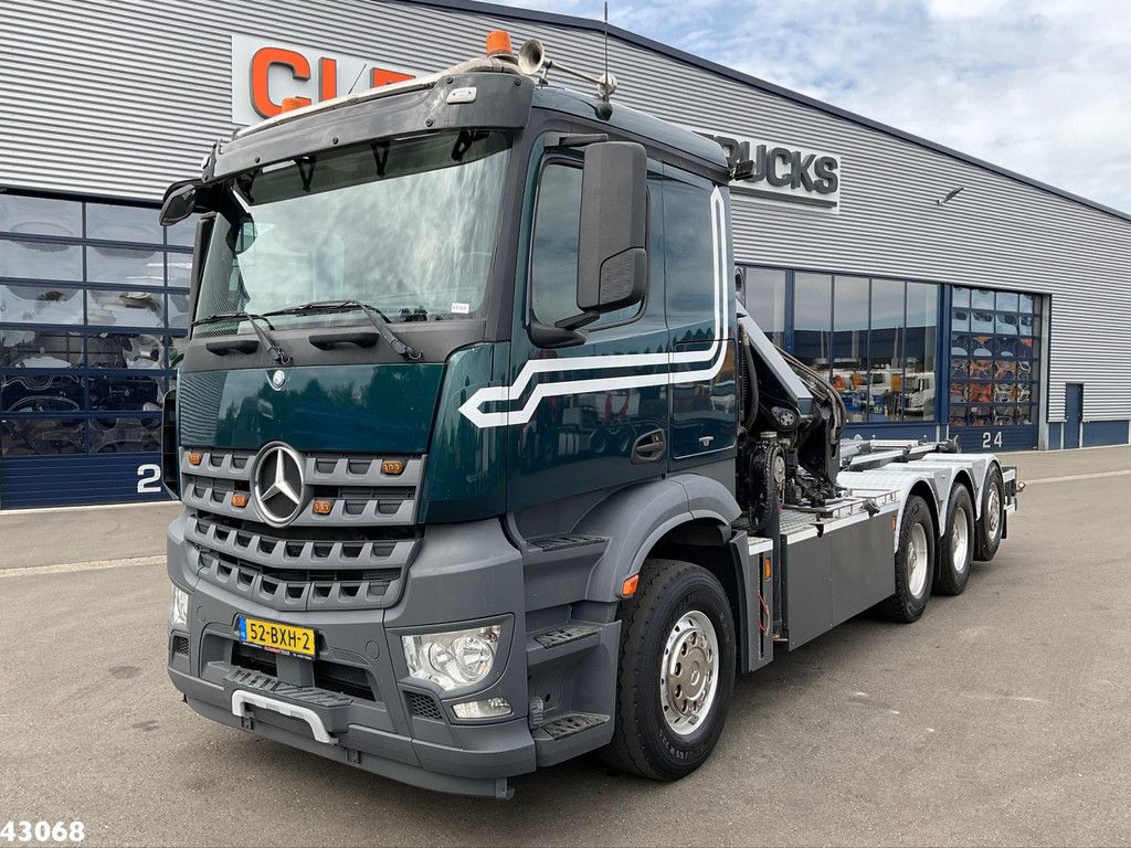 Mercedes-Benz Arocs 3251 8x4 Euro 6 Hiab 28 Tonmeter laadkraan
