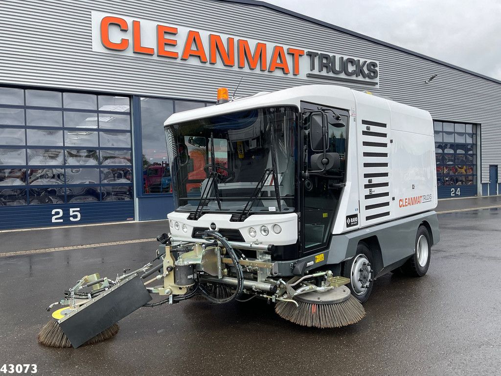 Ravo 540 STH Euro 6 with 3-rd brush