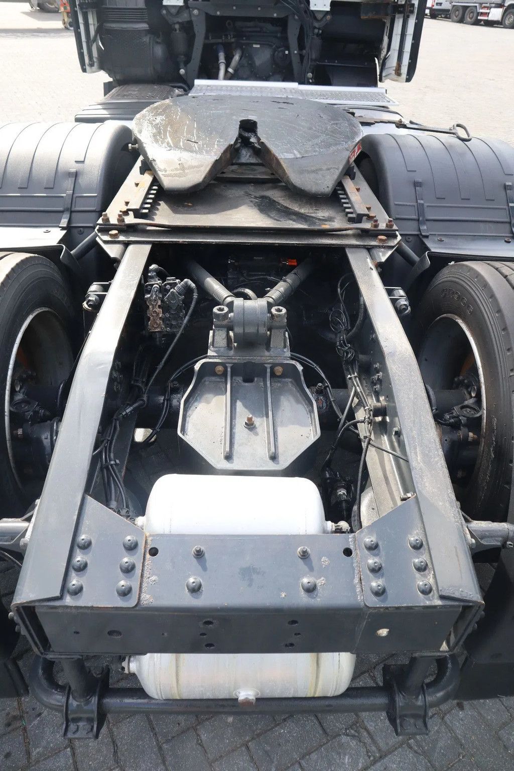 Iveco S-WAY 570 6X2 | RETARDER | EURO 6