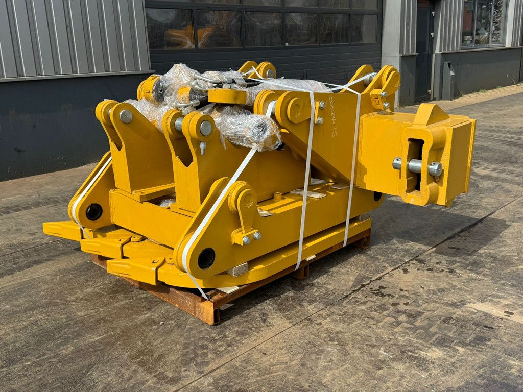 Caterpillar D8T D8R D8N Multishank Ripper (forged shanks)