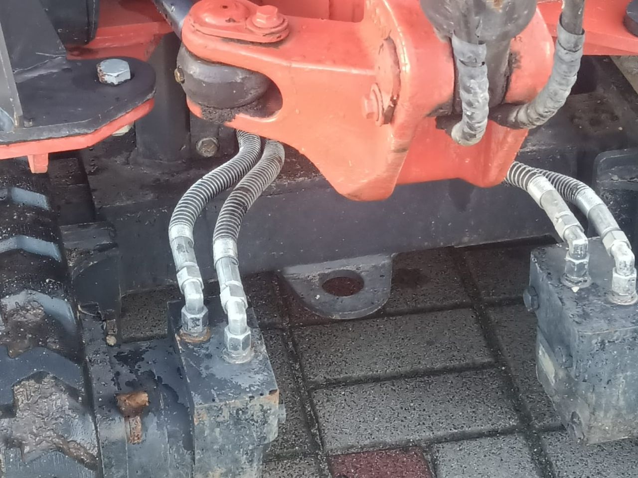 Gebruikte graafmachine Kingway VIP10 met spoorverstelling