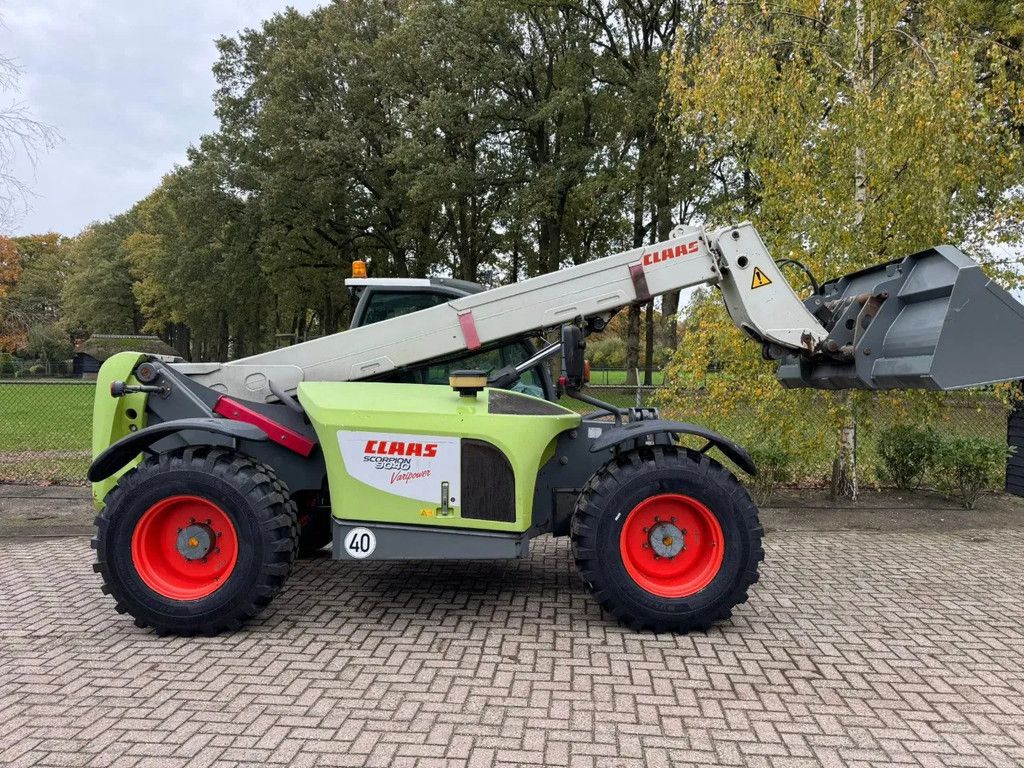 Claas 9040 scorpion verreiker NEW TYRES