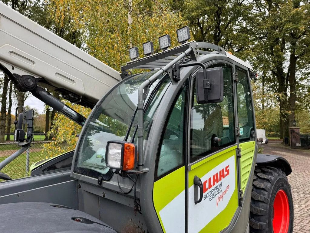 Claas 9040 scorpion verreiker NEW TYRES