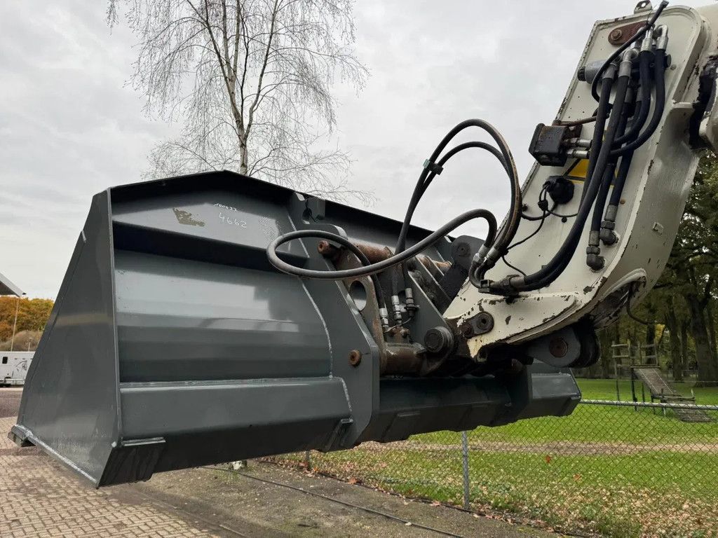 Claas 9040 scorpion verreiker NEW TYRES