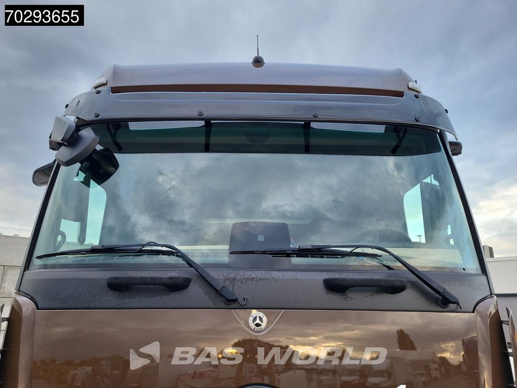 Mercedes Actros 1848 4X2 BigSpace Retarder 2x Tanks ACC Standklima MirrorCam Euro 6