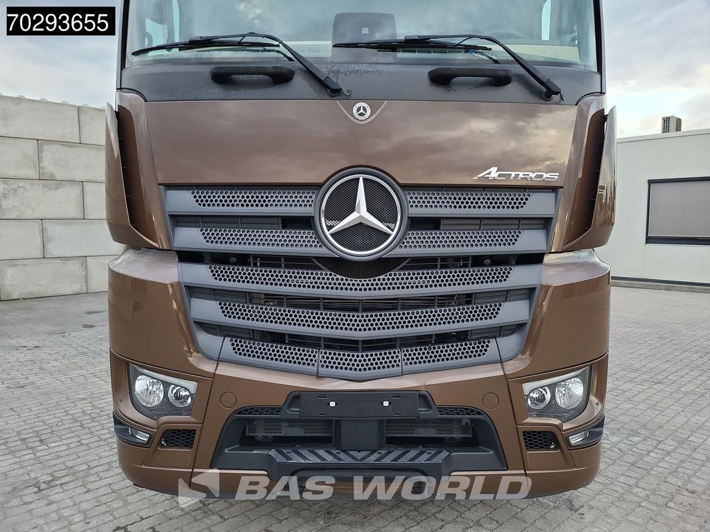 Mercedes Actros 1848 4X2 BigSpace Retarder 2x Tanks ACC Standklima MirrorCam Euro 6