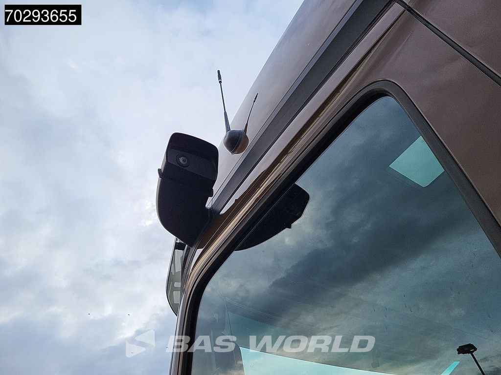 Mercedes Actros 1848 4X2 BigSpace Retarder 2x Tanks ACC Standklima MirrorCam Euro 6