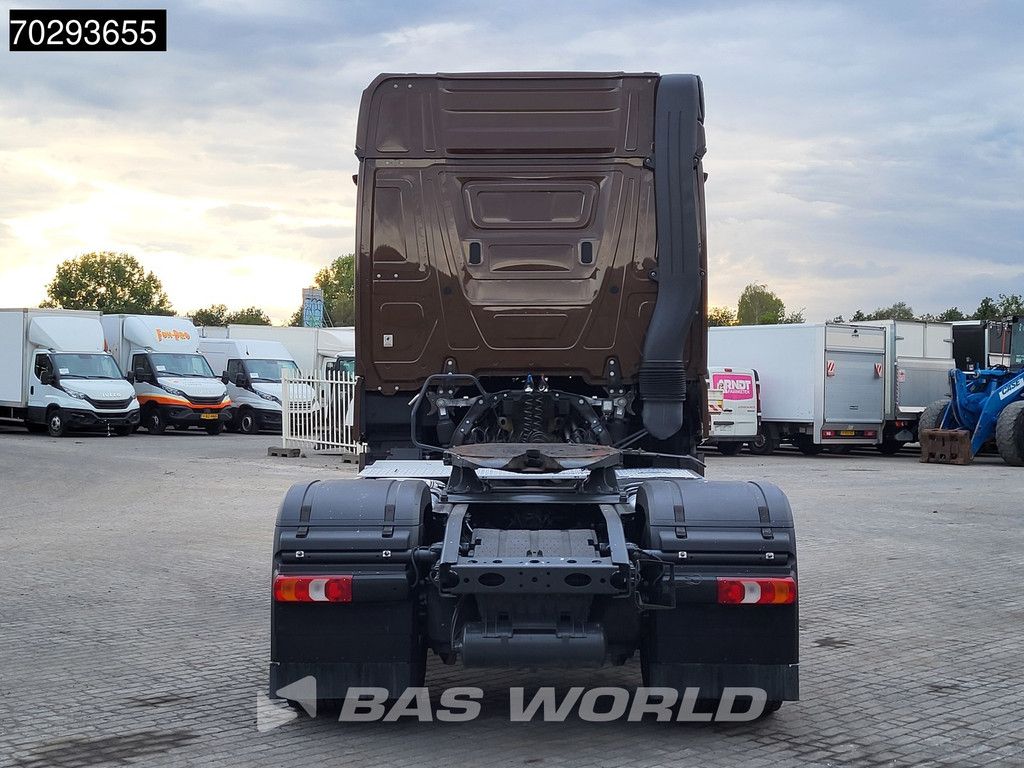 Mercedes Actros 1848 4X2 BigSpace Retarder 2x Tanks ACC Standklima MirrorCam Euro 6