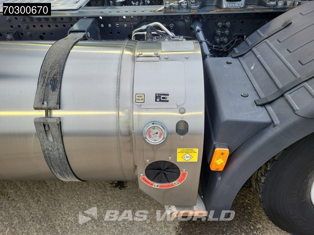 Iveco S-Way 460 4X2 LNG! NL-Truck Retarder 2xTanks Alcoa's Navi Euro 6