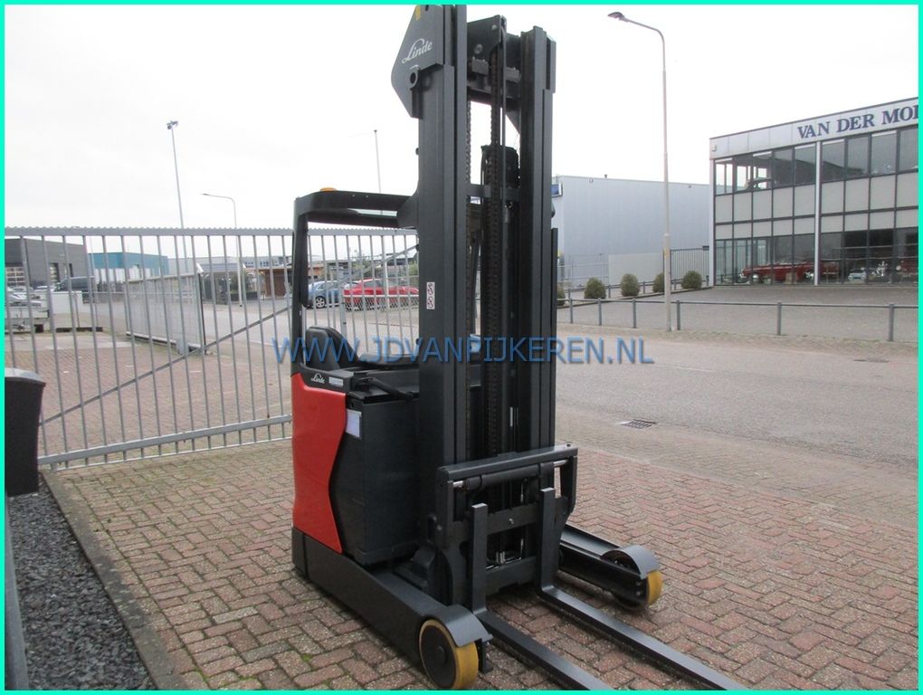 Linde R14-01 triplex7m+freelift+sideshift+battery79% 2019