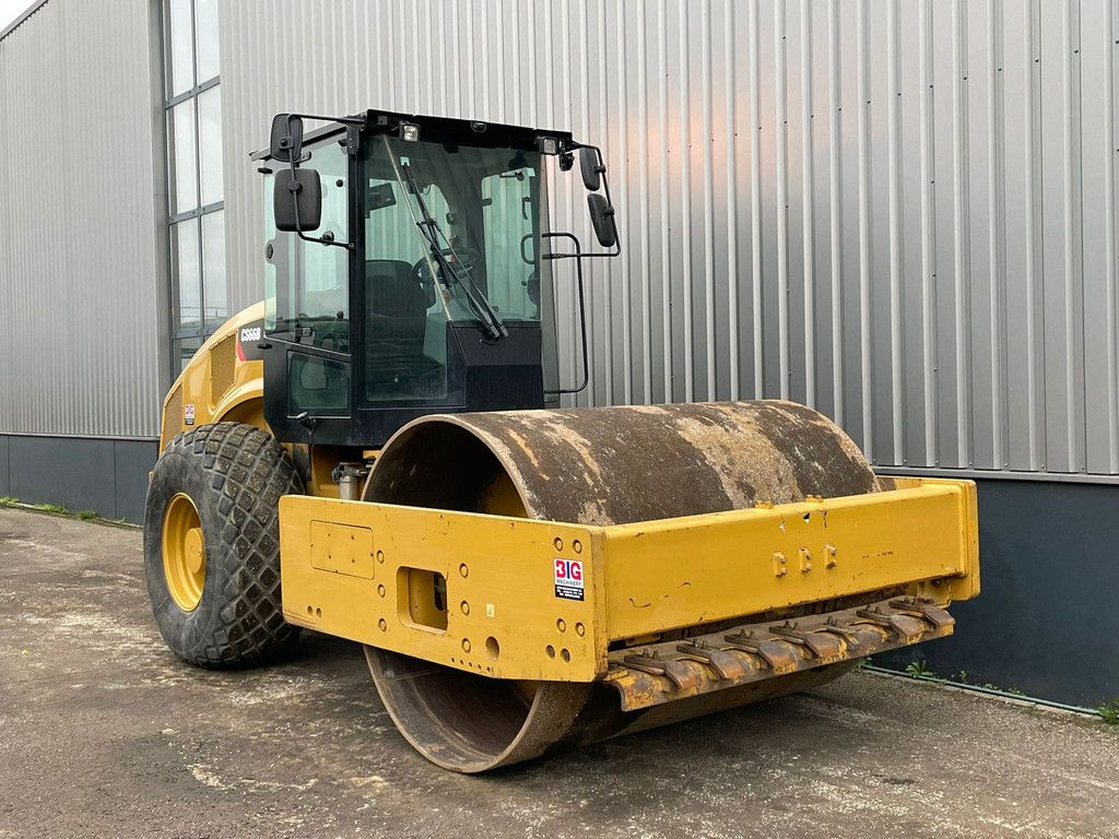 Caterpillar CS66B
