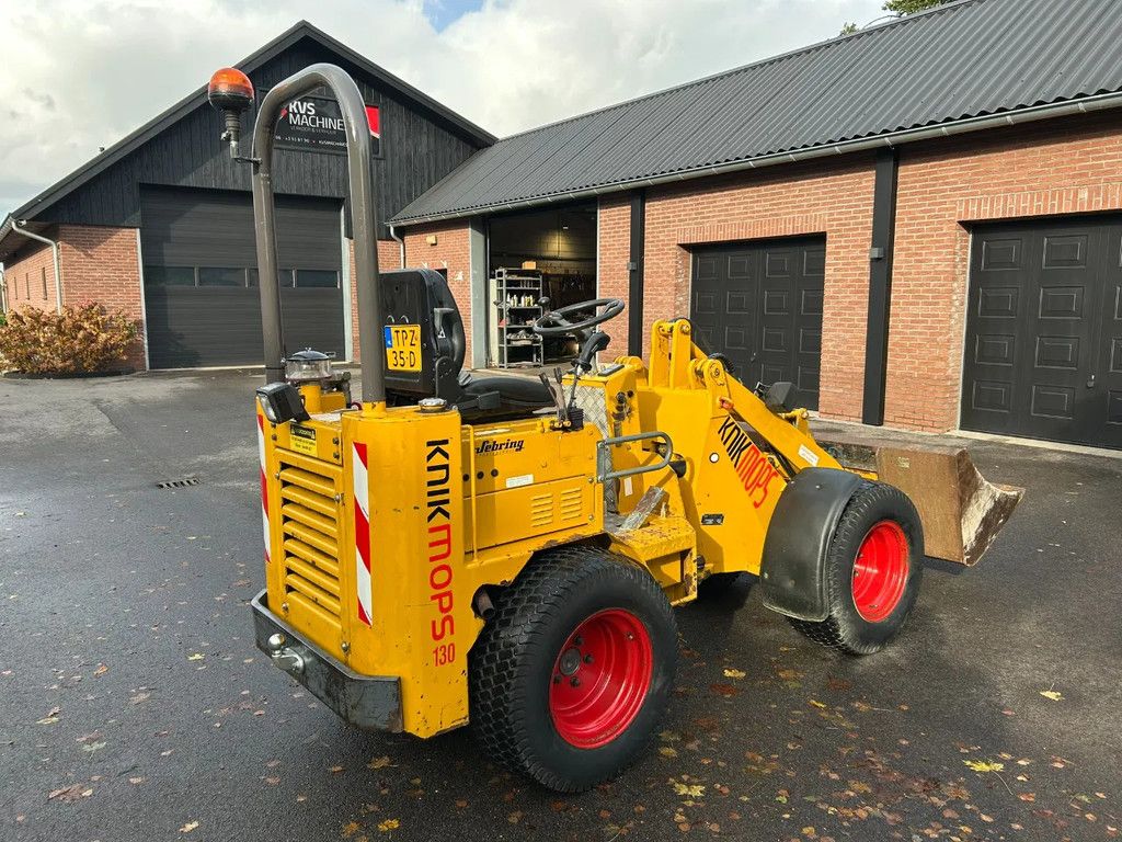 Knikmops 130 VERKOCHT