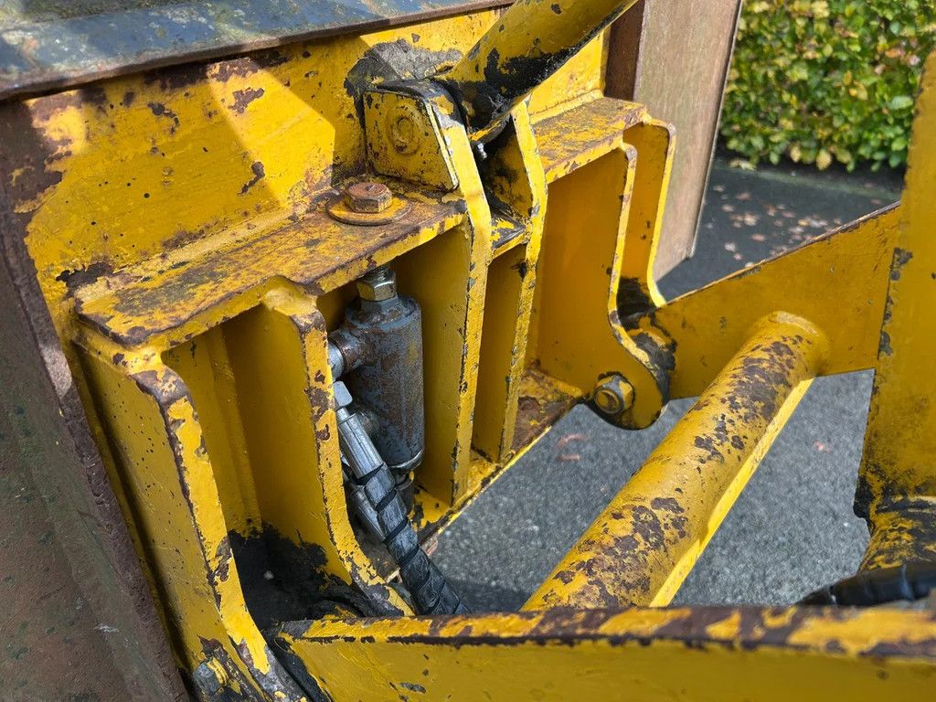 Knikmops 130 VERKOCHT