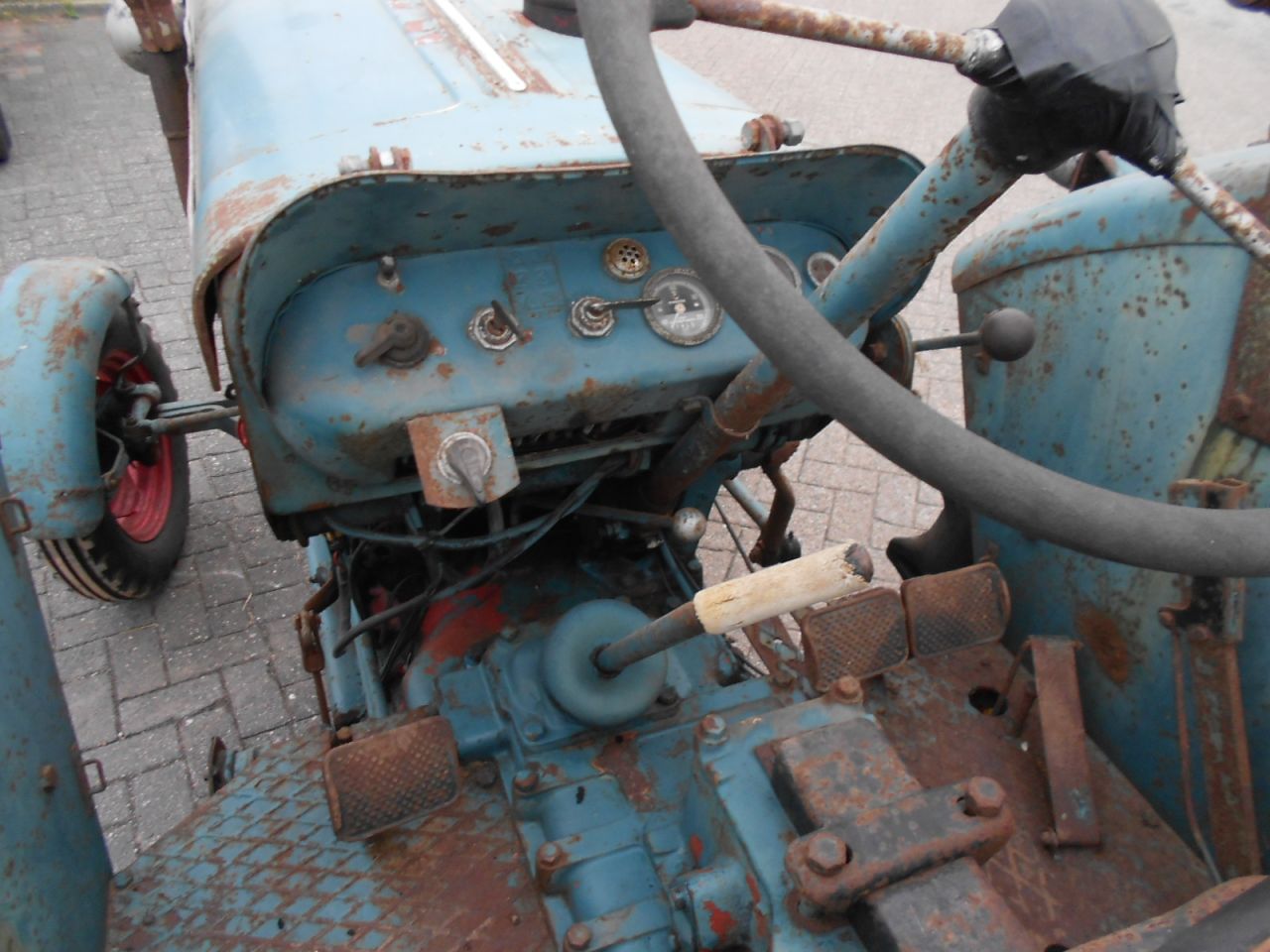 Hanomag perfect R324s en perfect 401