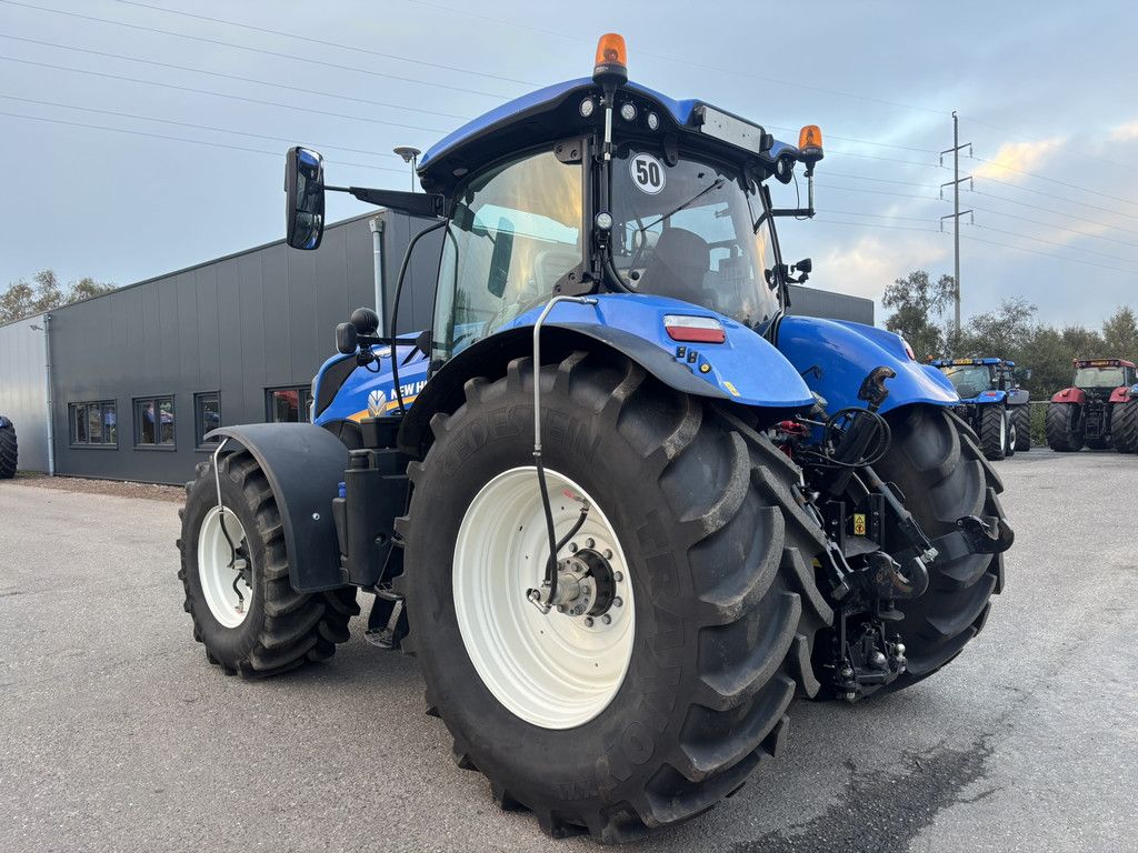 NEW HOLLAND T7.230 AC STAGE V