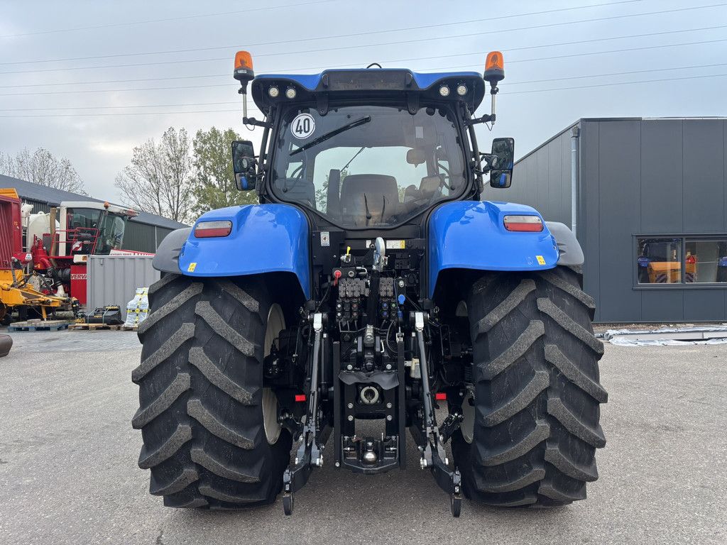 NEW HOLLAND T7.230 AC