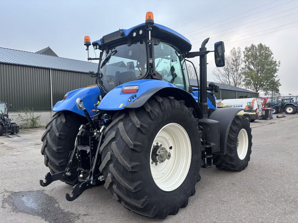 NEW HOLLAND T7.230 AC