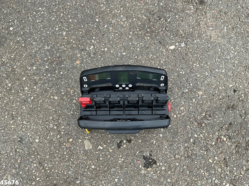 Volvo FMX 380 Hiab 24 Tonmeter laadkraan Just 210.573 km!