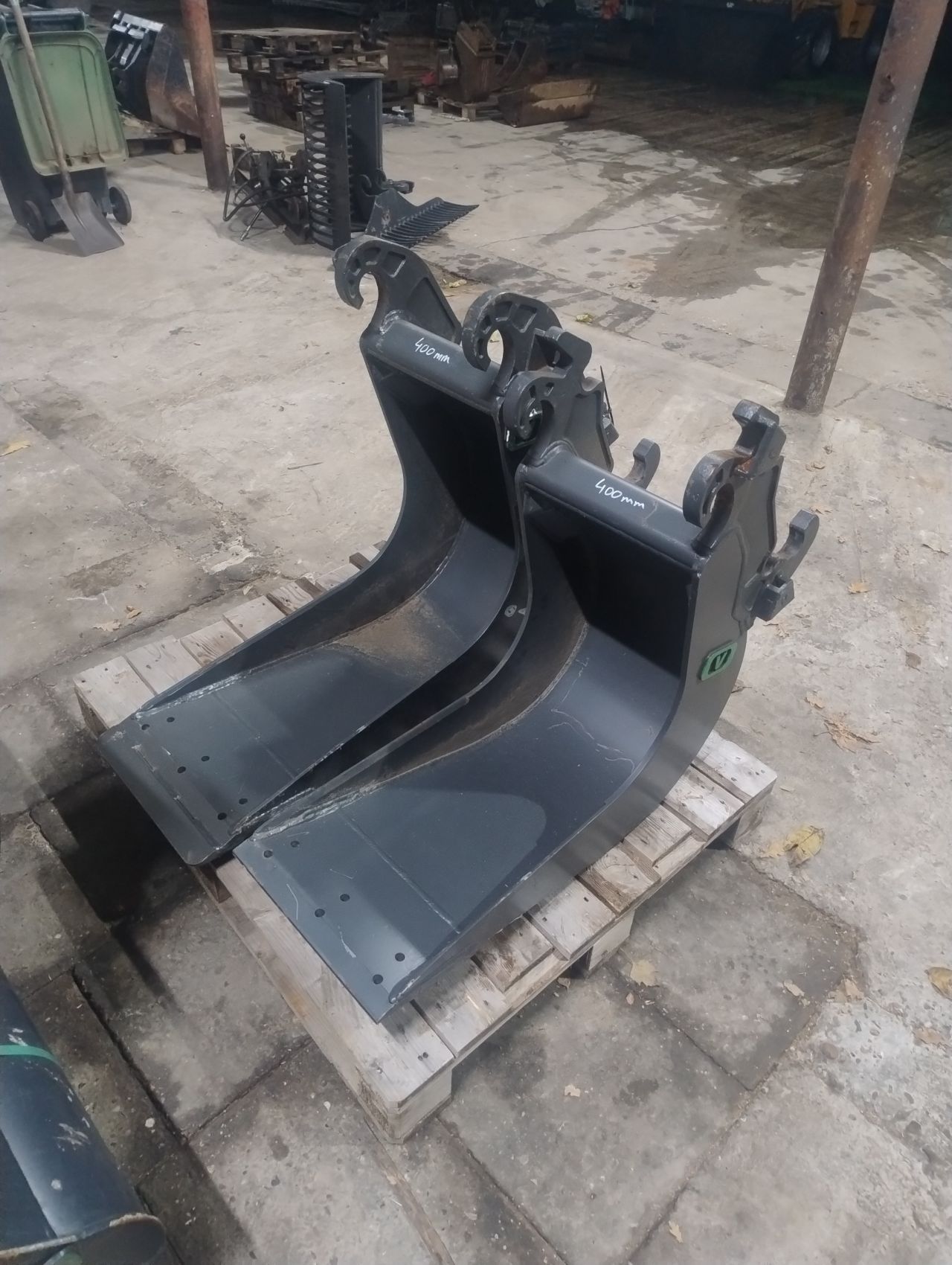 Aanbouwdelen cw05 cw10 bakken grijpers pallet lepels grondboor