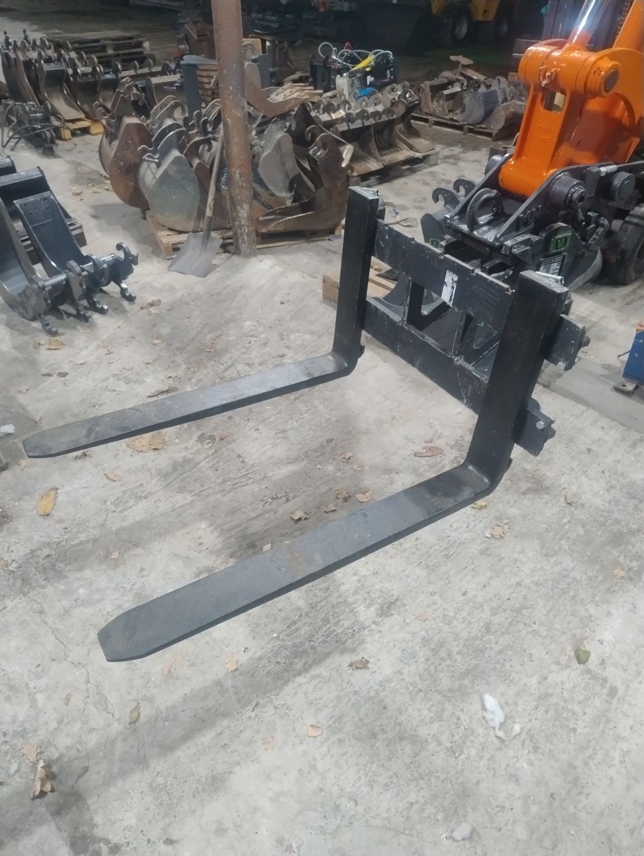 Aanbouwdelen cw05 cw10 bakken grijpers pallet lepels grondboor