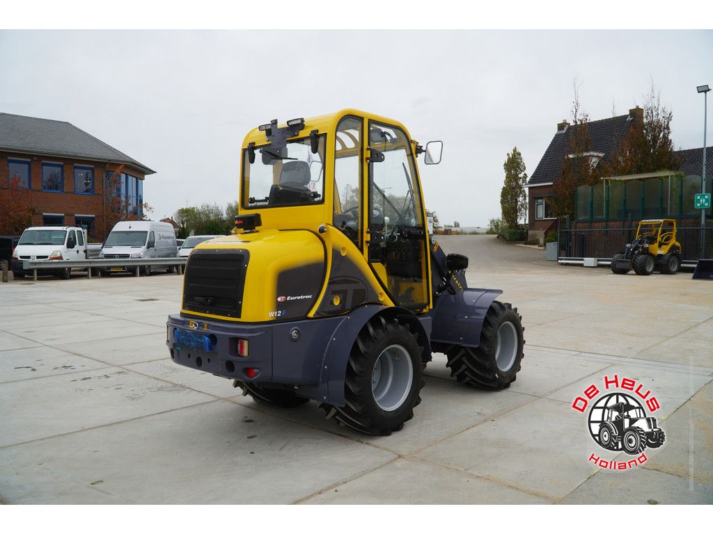 Eurotrac W12 CMF stage V