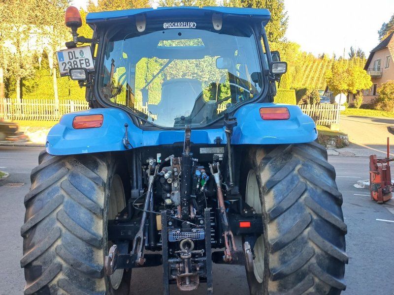 New Holland TS115A Delta