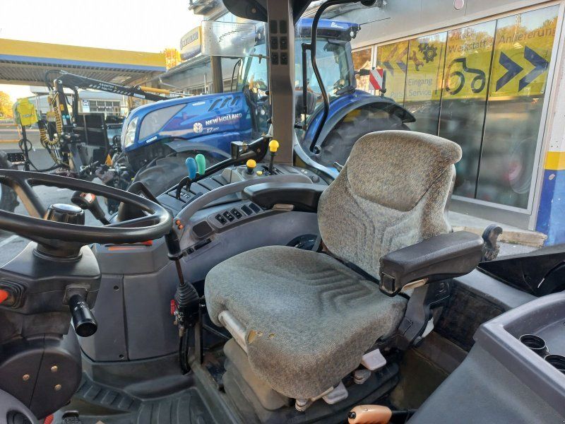 New Holland TS115A Delta