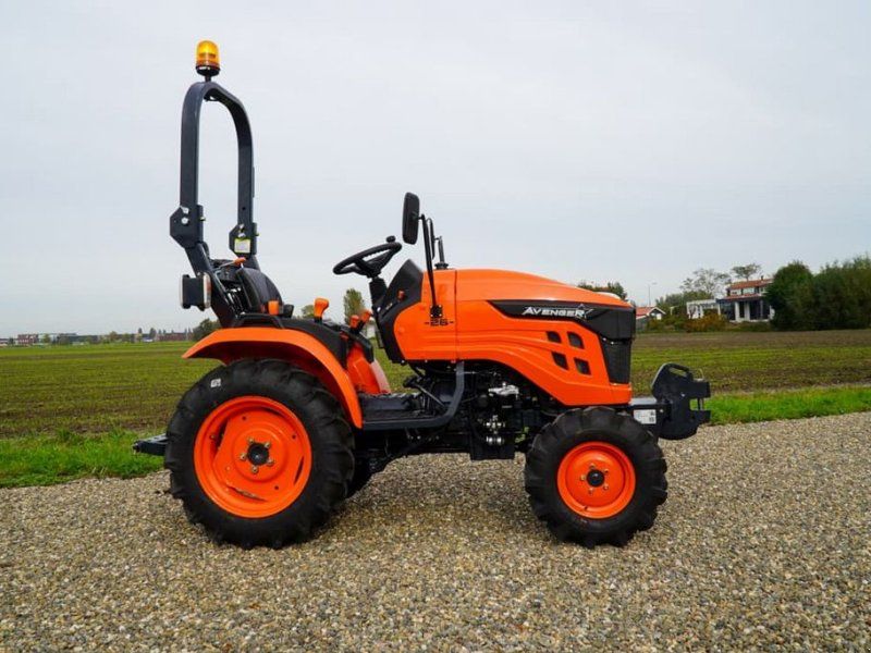 Kleintraktor AVANGER 26 HST