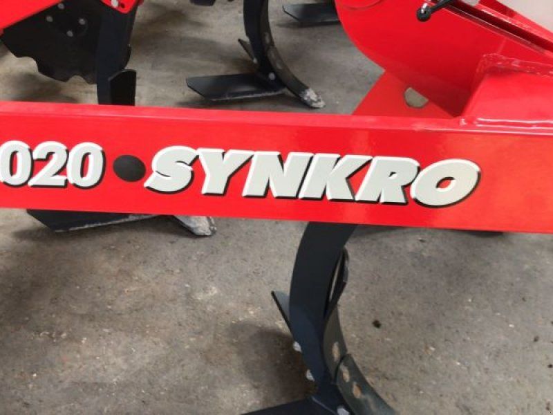 Pöttinger SYNKRO 3020  PÖTTINGER