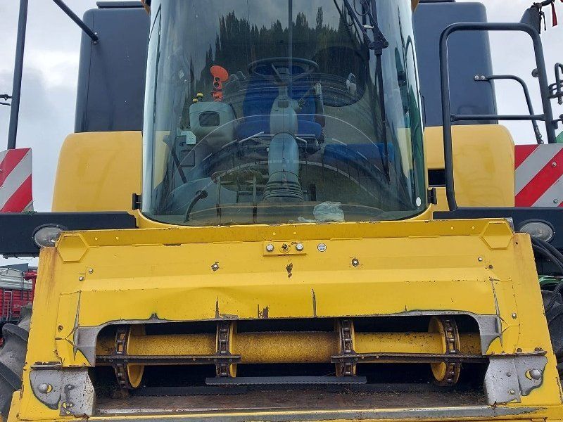 New Holland CX6080