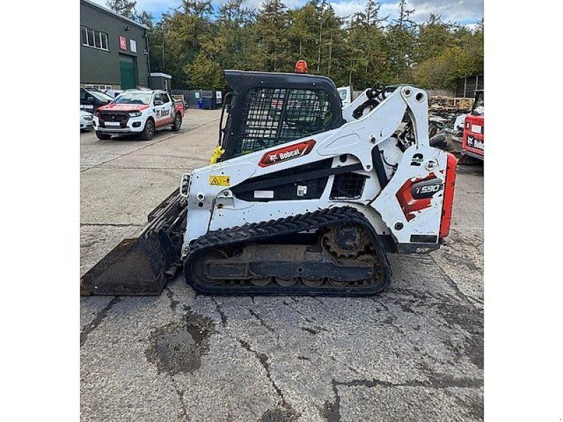 Bobcat T590