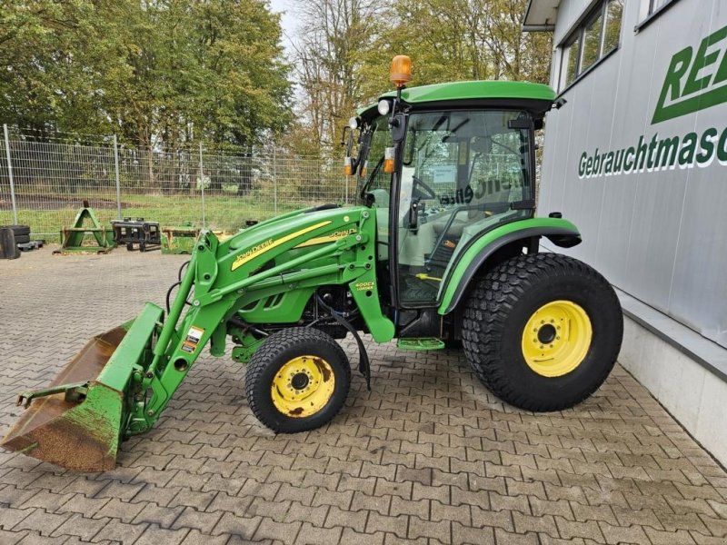John Deere 4720