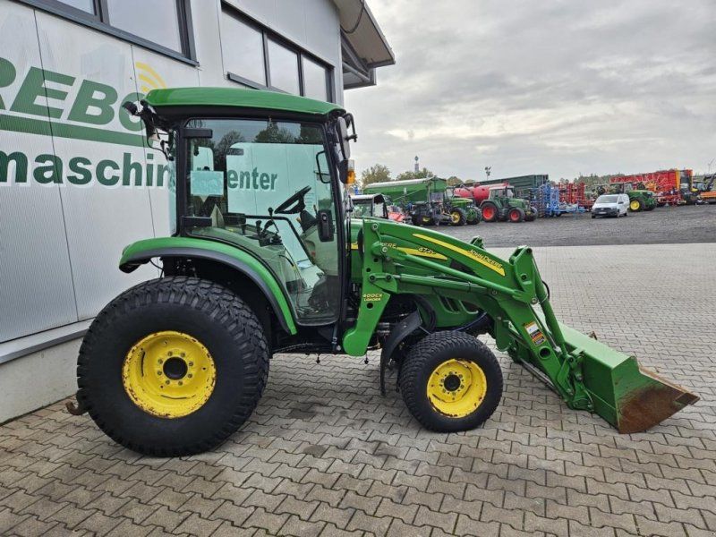 John Deere 4720