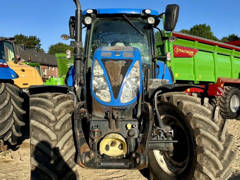 New Holland T 7.210