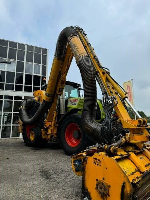CLAAS Claas 820 + Herder MBKA513LS maaiarm