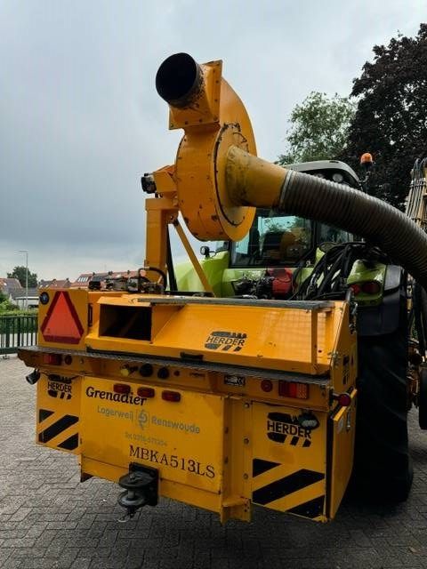 CLAAS Claas 820 + Herder MBKA513LS maaiarm