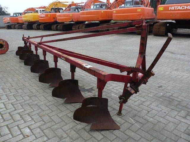 Ploeger met 7 schaar