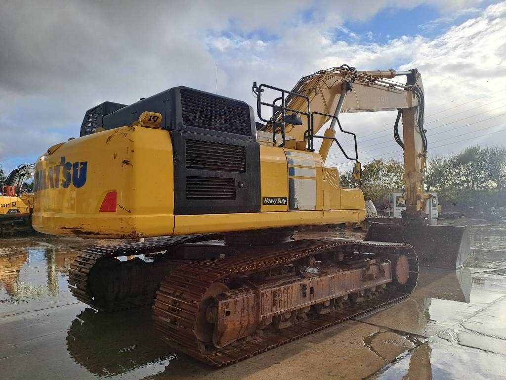 Komatsu PC490LC-11