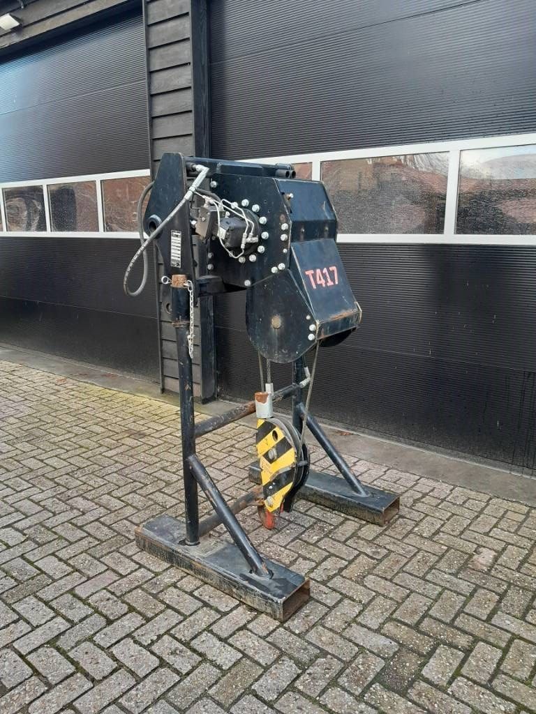 Manitou Lier 5 ton winch Treuil