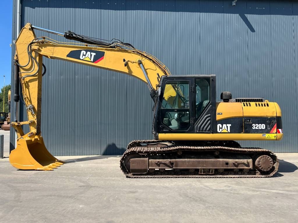 CAT 320D L