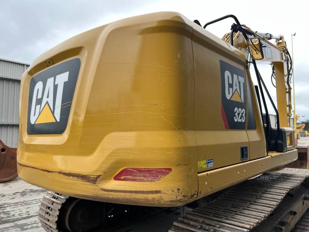 CAT 323 07A