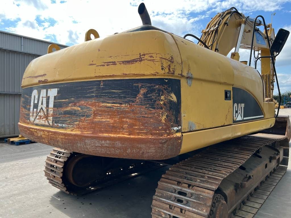 CAT 325C LN ME