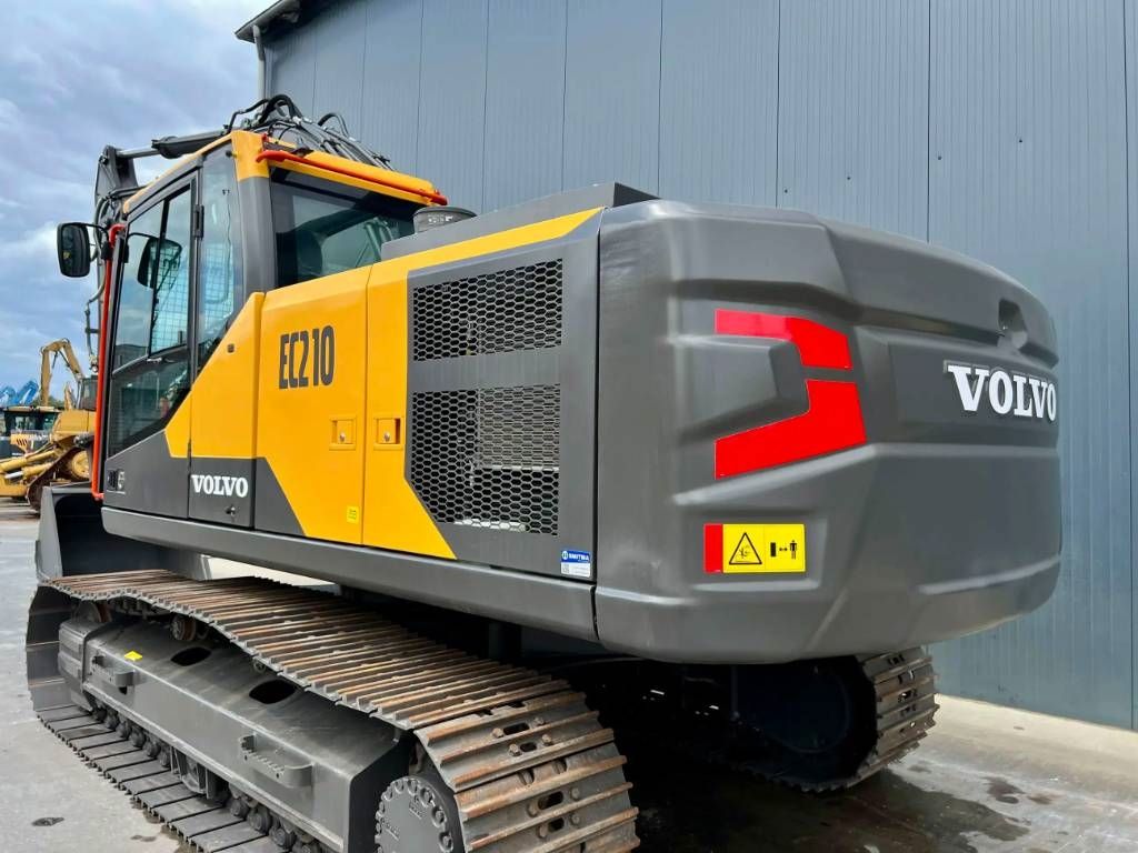 Volvo EC210