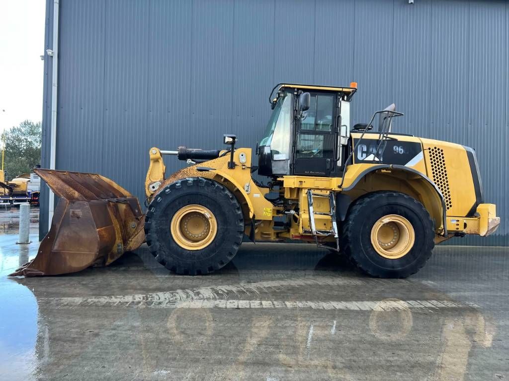 CAT 966K