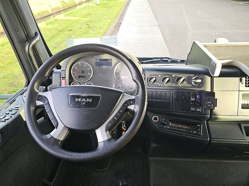 M.A.N. 8.180 TGL