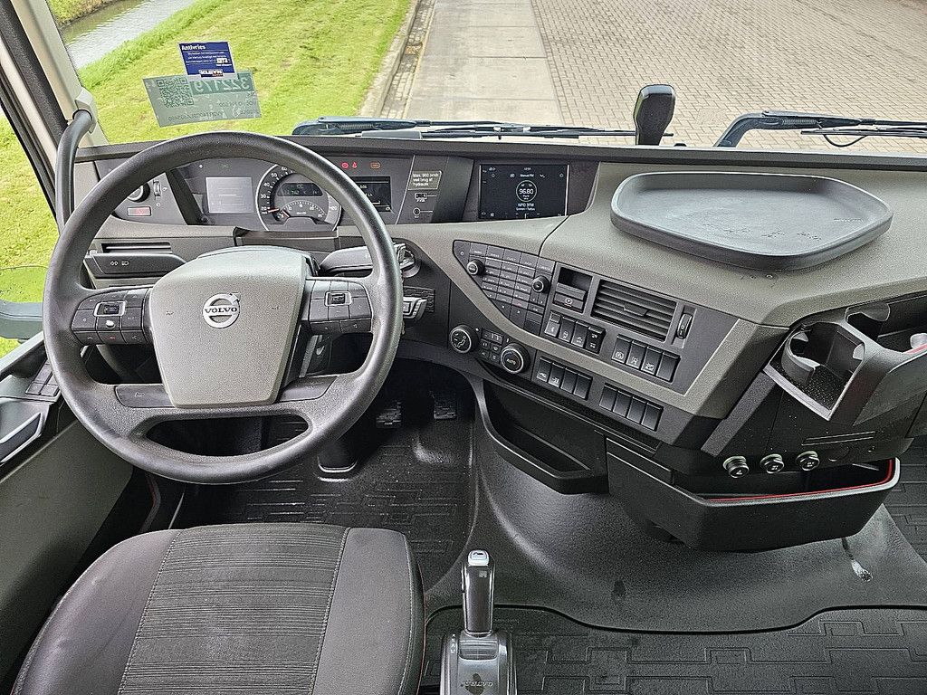 VOLVO FH 500 6x2 steered pto+hydr